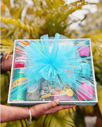 Holi GetTohfa Special Basket – A Unique Blend of Fun & Flavors - getTohfa.
